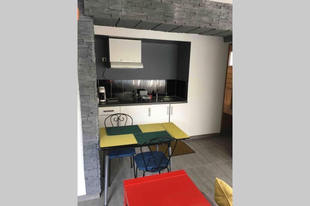 Bel Appartement En Rez De Jardin, 10Min Centre Et 300M Quais De Seine Wifi Rouen Bagian luar foto